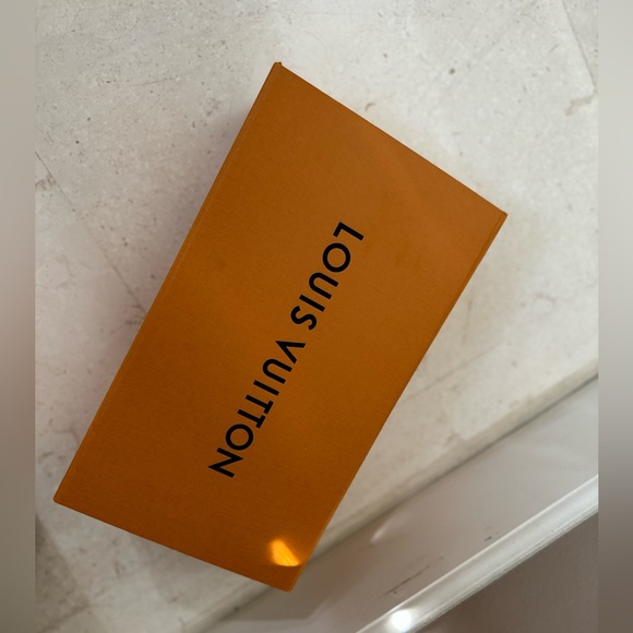 Men’s Louis Vuitton loafers. Great condition like new. Only worn twice. - Picture 3 of 8